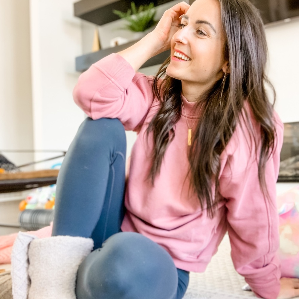 LULULEMON SWEATER